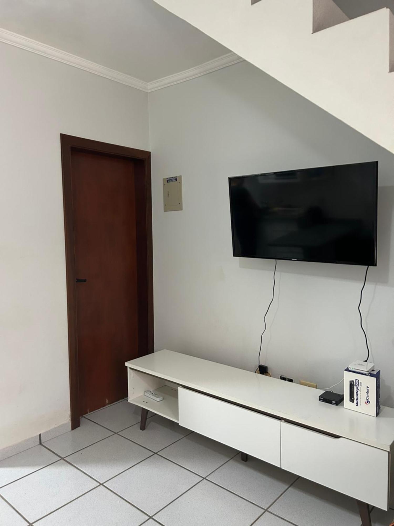 2 Com Ar Condicionado Maranduba